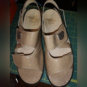 Haillux shoes size 42